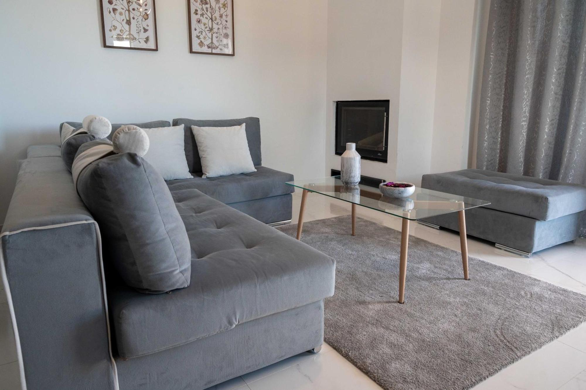 Finikas Suites & Apartments 10Min From Athens Airport Артеміда Екстер'єр фото